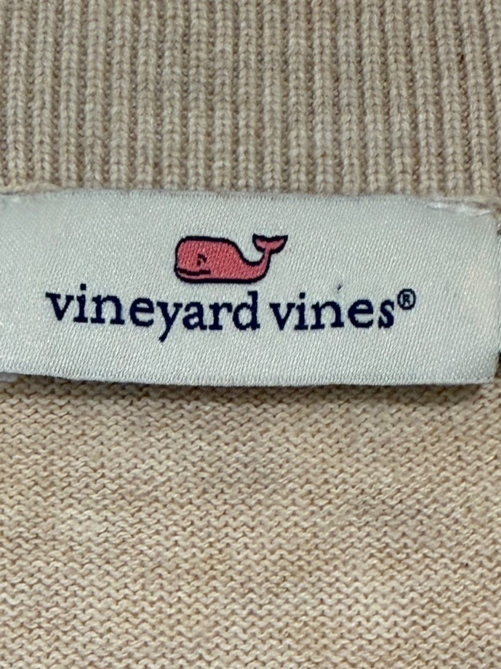 Classic Vineyard Vine Khaki sweater